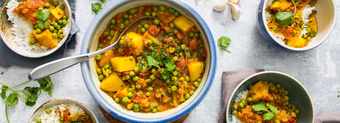 Masala-Spiced Pea and Potato Curry (Aloo Matar)